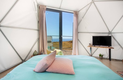Calheta RV Rental | Soulglamping – Sonnenuntergang – Ruhe – Rückzugsort – Natur