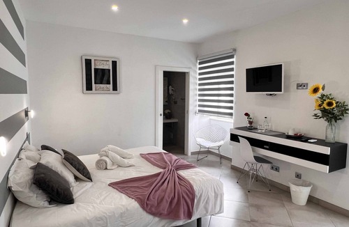 Poco Partido Hotel | Spa Suite 2: Pool, Jacuzzi & Sauna