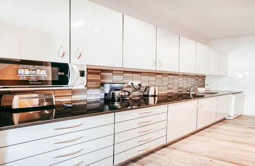 Sao Joao de Deus Apartment | Spacious 7-room apartment in Lisboa