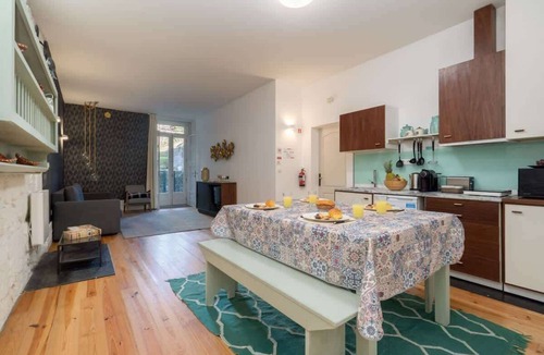 Lordelo do Ouro e Massarelos Apartment | Spacious Captivating Flat | Terrace by HostWise