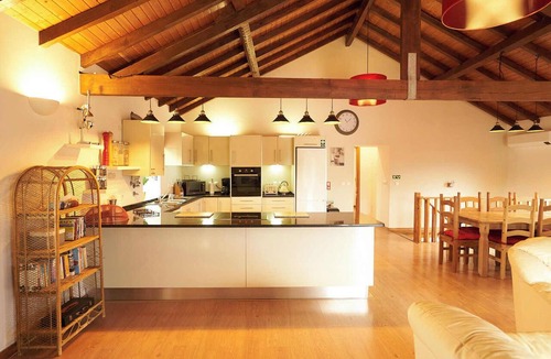 Bussaco House | Spacious Family Villa - Peaceful Rural Escape