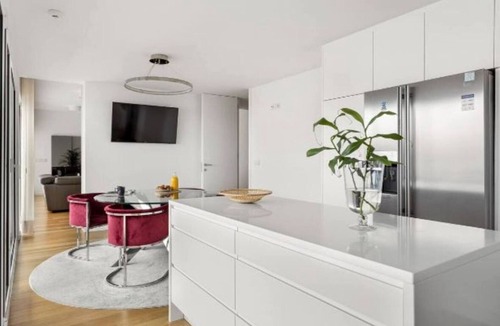 Sao Domingos de Benfica Apartment | Spacious Modern 3BR Apartment with Terrace & City Views near Luz Stadium Benfica
