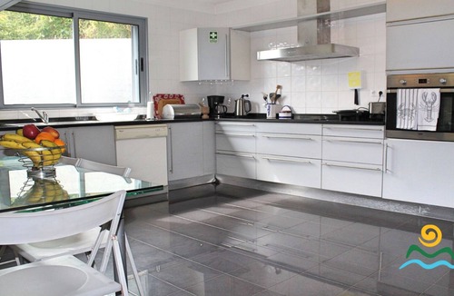 Canico Villa | Spacious Villa With Games Room, Sauna | Sol e Mar