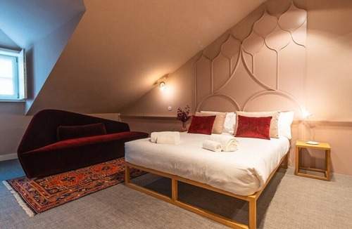 Old Town Apartment | Sra. do Leite Next to Cathedral by Sé Apartamentos