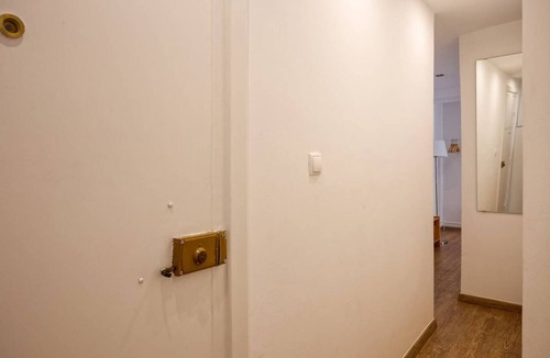 Sao Paulo Apartment | Sta. Catarina RC · Cozy apartment in Lisbon's center!