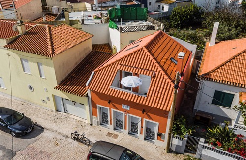 Peniche de Cima Apartment | Studio 2 minutes walk from Peniche Gamboa Beach