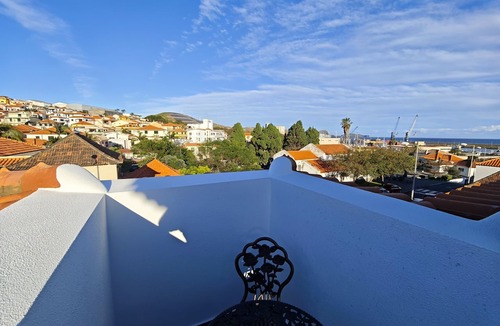 Canical Apartment | Studio 3 with Sea View in Caniçal, Madeira
