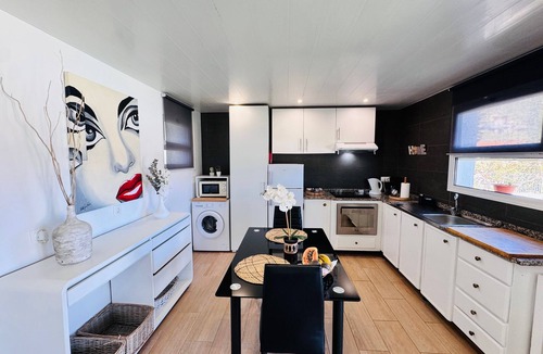 Porto da Cruz Apartment | Studio Matilde and Joaquim, panoramic sea view