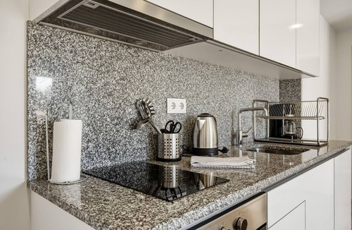 Telheiro Apartment | Studio-Standard-Private Bathroom-Balcony