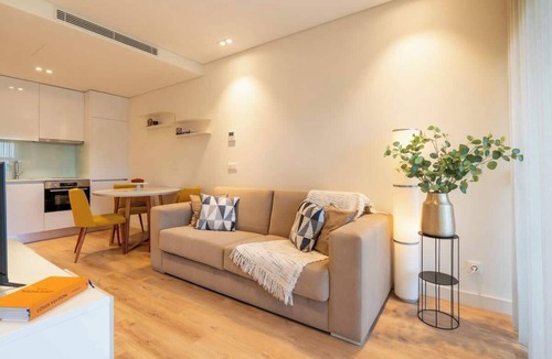 Campanha Apartment | Studio w/Balcony, Pool & Gym in Antas by HostWise