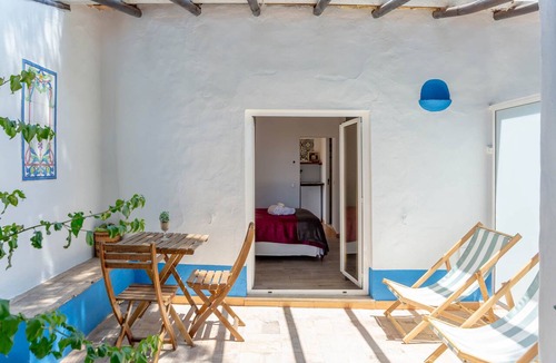Patio House | Studio with a garden terrace