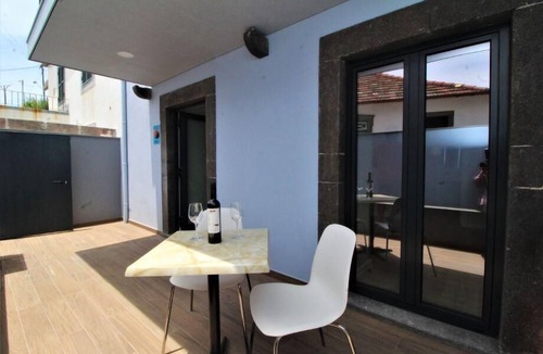 Jardim do Mar Apartment | Studio with balcony