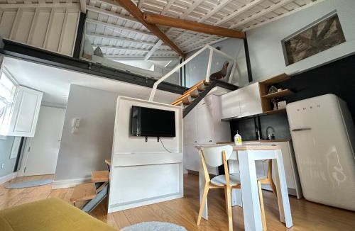 Old Town Apartment | Studio with Mezzanine Historic Center