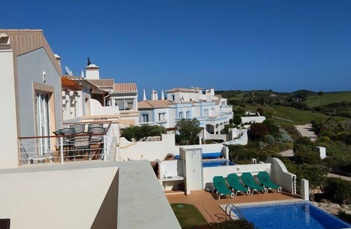 Budens Villa | Stunning 3 bed villa with pool- Golf & Beach