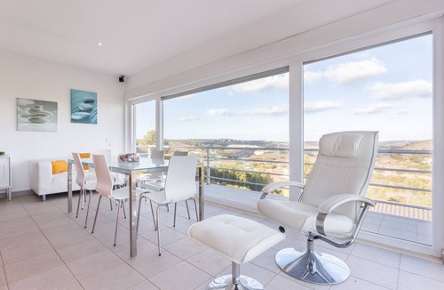 Budens Villa | Stunning 3 bedroom 'glass' villa with panoramic views & infinity pool