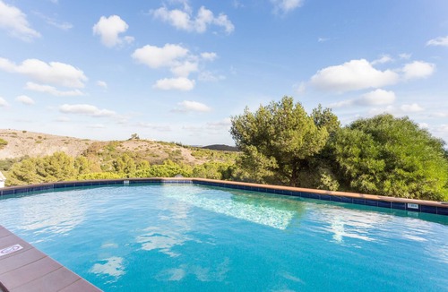 Budens Villa | Stunning 3 bedroom 'glass' villa with panoramic views & infinity pool