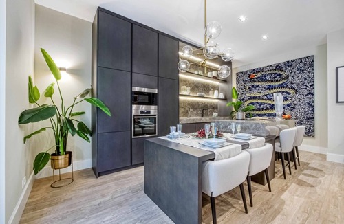 Santo Antonio Apartment | Stunning Apartment Near Avenue Liberdade
