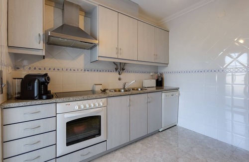 Vale de Carro Apartment | Stunning & elegant two bdr near the Pine Cliffs
