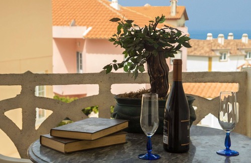 Mafra Villa | Stunning private villa for 6 people with WIFI, TV and terrace