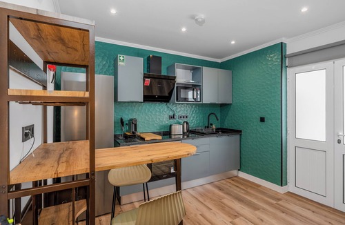 Imaculado Coracao de Maria Apartment | Stylish 1 Bed room Studio Flat