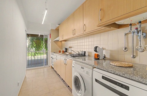 Cabanas House | Sunny 2-Bedroom Apartment in a Gated Community with Pool, 5 Minutes from the Beach