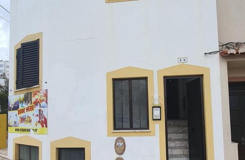 Lagos Hostel | Sunny House