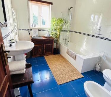 Santo Andre de Poiares House | Sunrise Villa Alvorada - Orchard Lookout