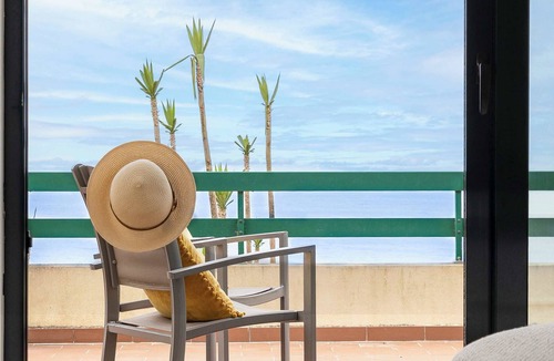 Mina do Azeiche Apartment | Sunset Cliffs with Ocean View by Portugal Active
