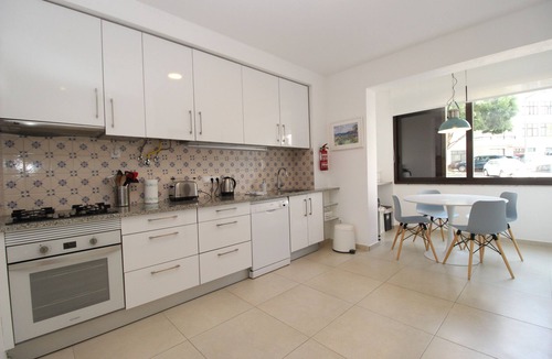 Ameijeira Apartment | Super Cozy Apartment very close to City Center