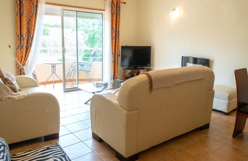 Luz Apartment | Superb 2-bedroom Luz Apt has AC, Wi Fi, Pool, near restaurants & beach!