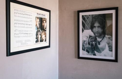 Ferrel Hotel | Surfers Lodge Peniche
