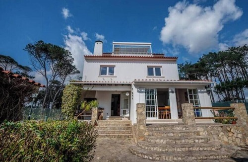 Fontanelas House | Surya Müna House