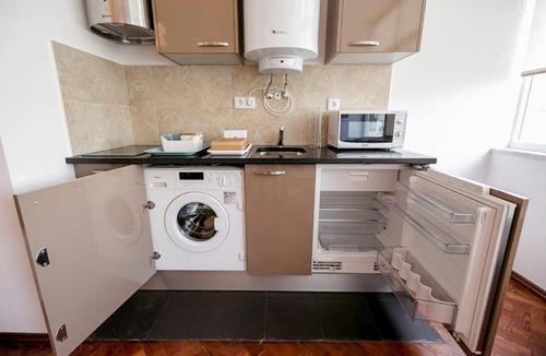 Casal da Ladeira Apartment | SWEET CASHMERE - Spacious Apartment with balcony near Metro & Airport