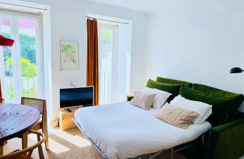Lisbon Old Town Apartment | Swimming pool Apartment Central Lisbon