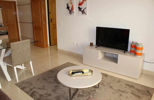 Alporchinhos Apartment | T1 Quinta das Palmeiras 2.3 3ºB