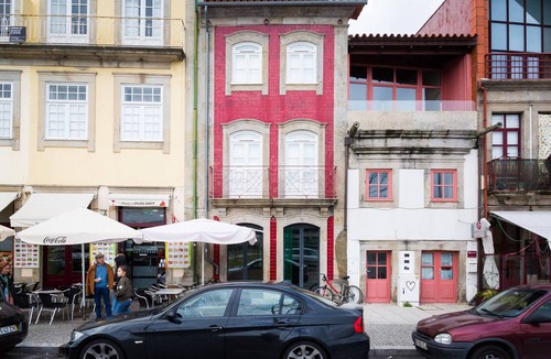 Monserrate House | T2 Duplex in the City Center - View to Gil Eanes boat