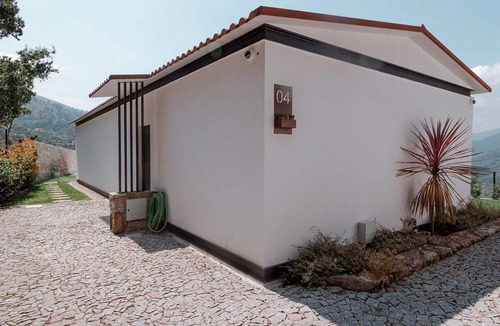 Vieira do Minho House | T2 - House Autumn | 01