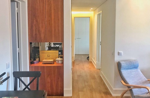 Santo Amaro Apartment | T2 with Suite in Alcantara