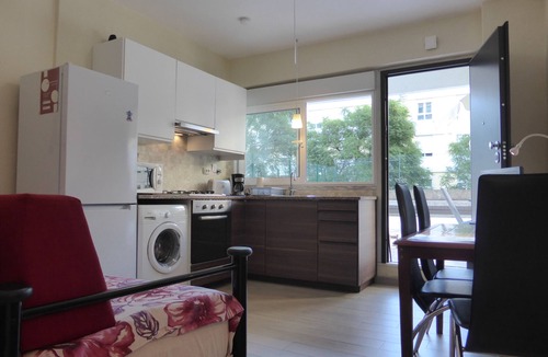 Sacavem Apartment | Terrace House - I.b.g. Home - Portela LRS