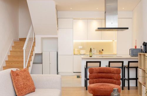 Alfama Apartment | Terracotta Duplex - Cozy Stay for Families & Friends