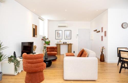 Alfama Apartment | Terracotta Duplex - Cozy Stay for Families & Friends