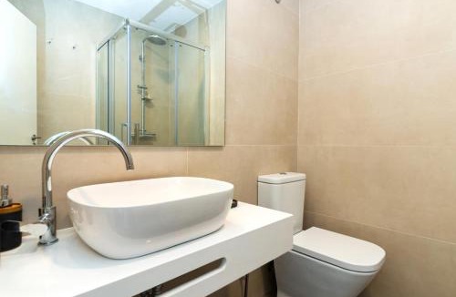 Casal da Ladeira House | The Albuquerque Suites Self Check in