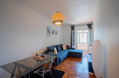 Avenida de Roma Apartment | The Av. Roma Apartment