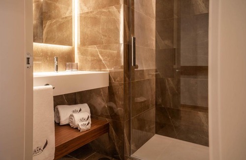Horta Hotel | The Book Hotel