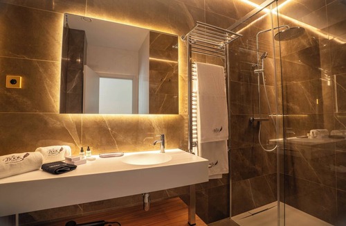 Horta Hotel | The Book Hotel