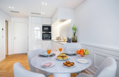 Baixa Apartment | The Boulevard | Prime Location | Timeless Luxury