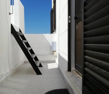 Aljezur Apartment | The Cliff House with Terrace and Ocean View