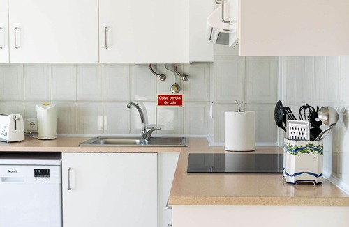 Ajuda Apartment | The Coast Nest - Coastal Comfort