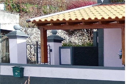 Arco da Calheta House | The Funny & Relax apartment T3 with pool table & football tables