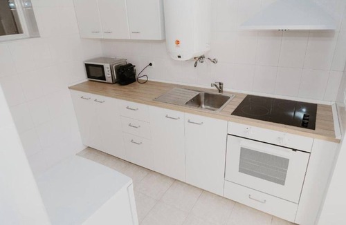 Santo Condestavel Apartment | The House from the Garden to the Star I